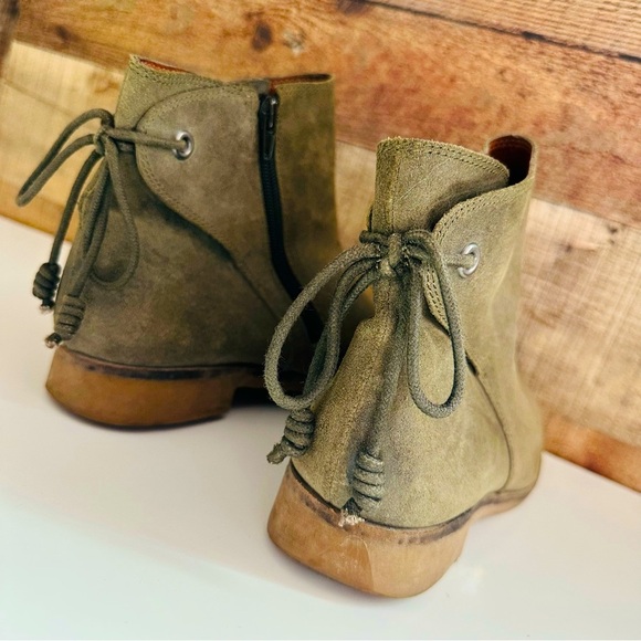 Lucky Brand GWENORE Suede Ankle Booties - Picture 5 of 7